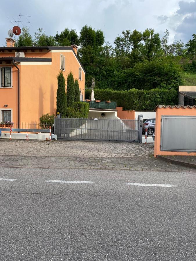 Ferienwohnung Ely Hause Calmasino Exterior foto
