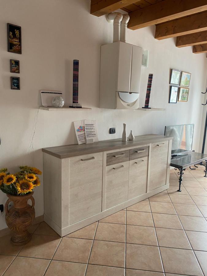 Ferienwohnung Ely Hause Calmasino Exterior foto