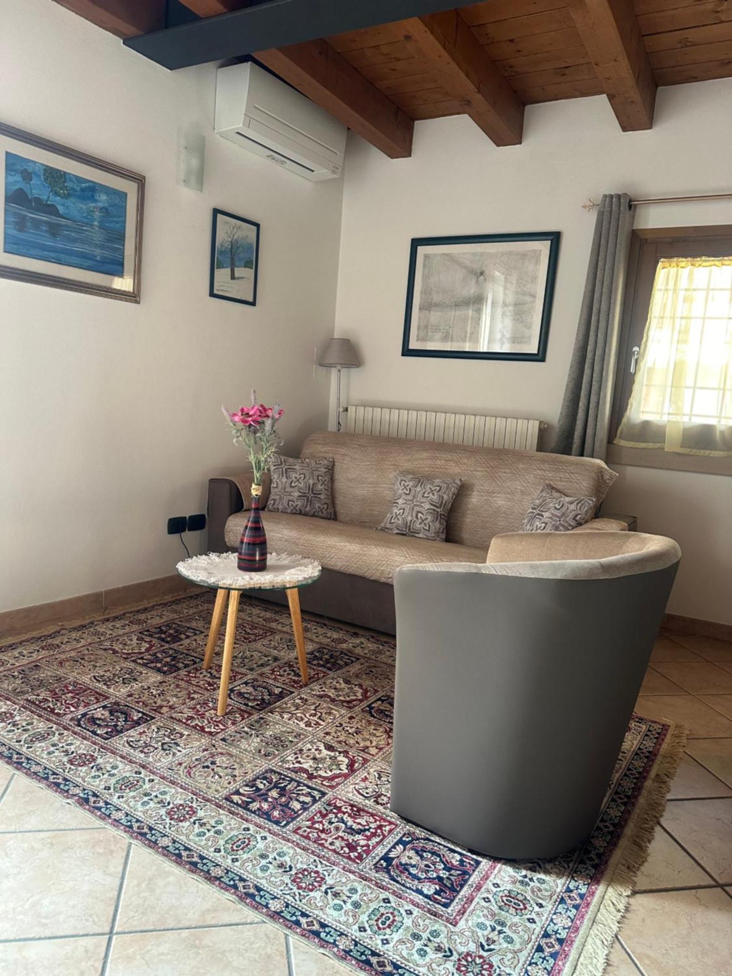 Ferienwohnung Ely Hause Calmasino Exterior foto