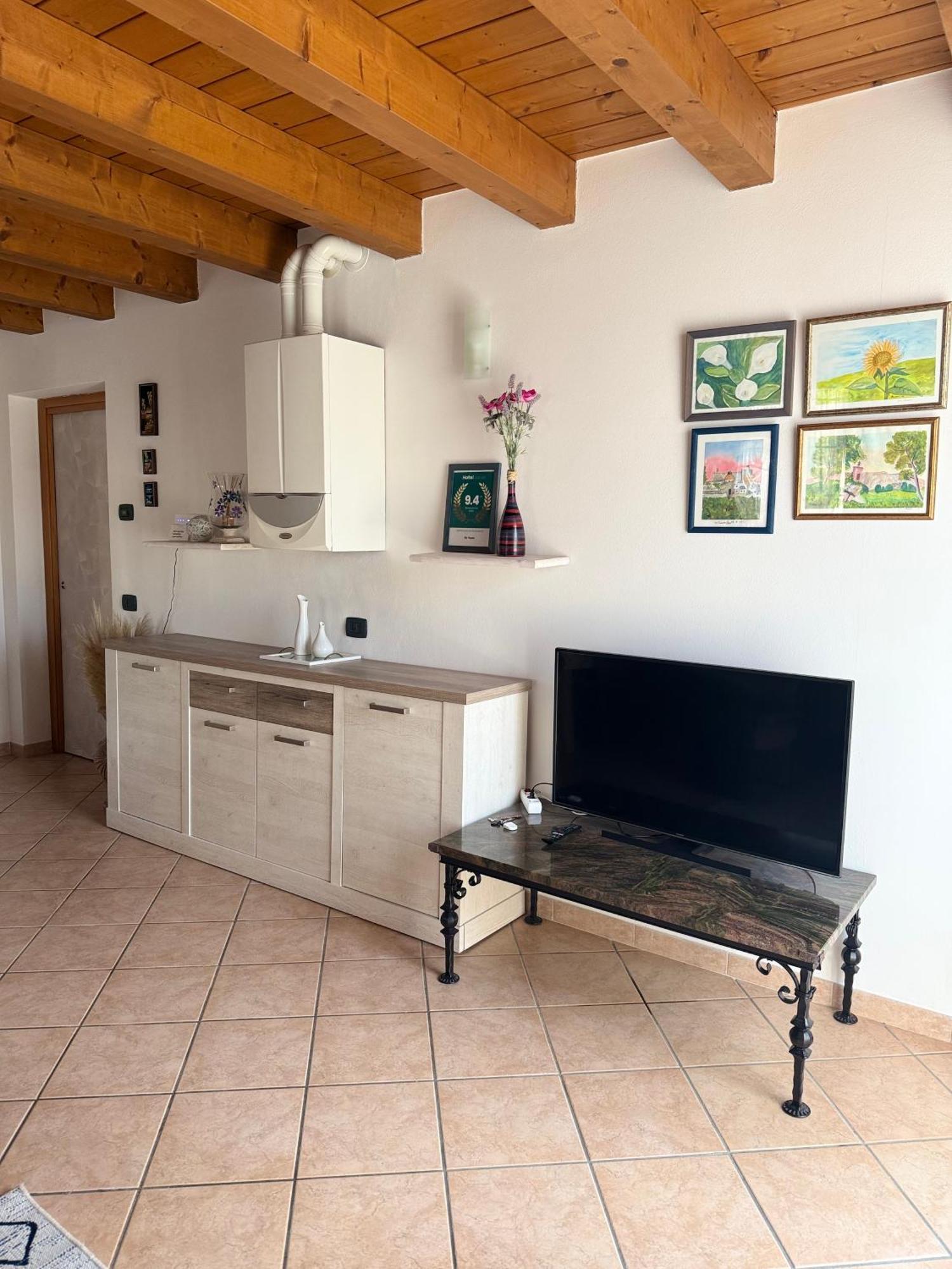 Ferienwohnung Ely Hause Calmasino Exterior foto
