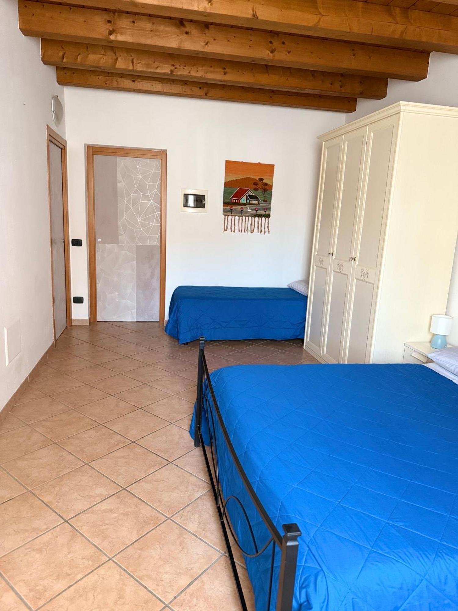 Ferienwohnung Ely Hause Calmasino Exterior foto